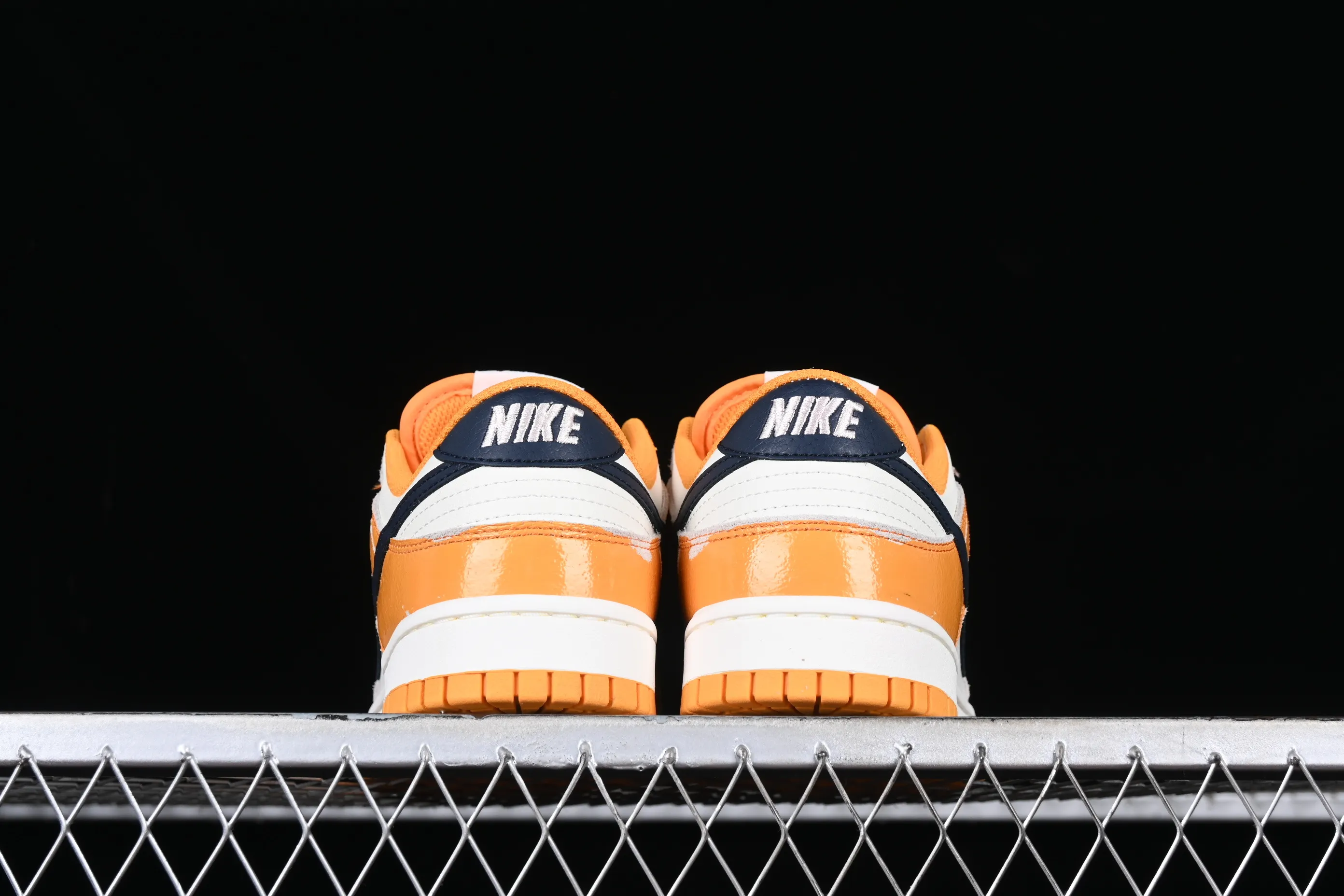 All categories Nk SB Dunk series Nk SB Dunk Low low-top sneakers Nk Dunk Low "Wear and Tear" white orange SB low-top sports and leisure sneakers FN3418-100